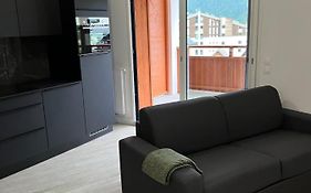 Superbe studio a Auron avec terrasse plein sud, piscine - sauna en période hivernale